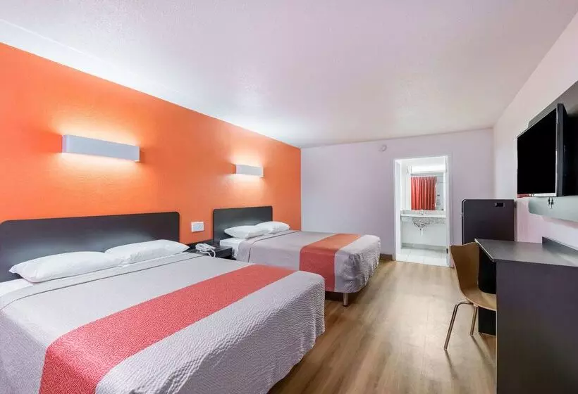 Motel 6oklahoma City, Ok Bricktown