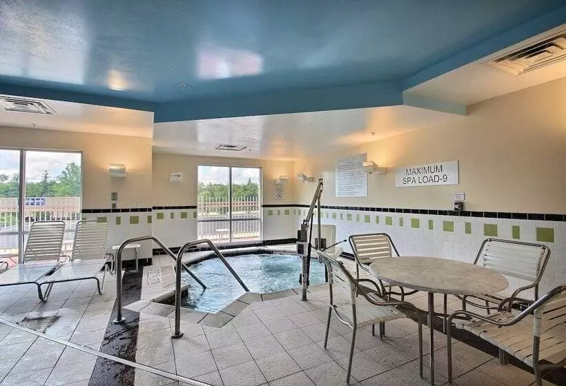 モーテル Fairfield Inn & Suites By Marriott Milwaukee Airport