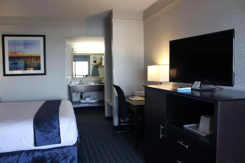 Отель Best Western Kent Narrows Inn