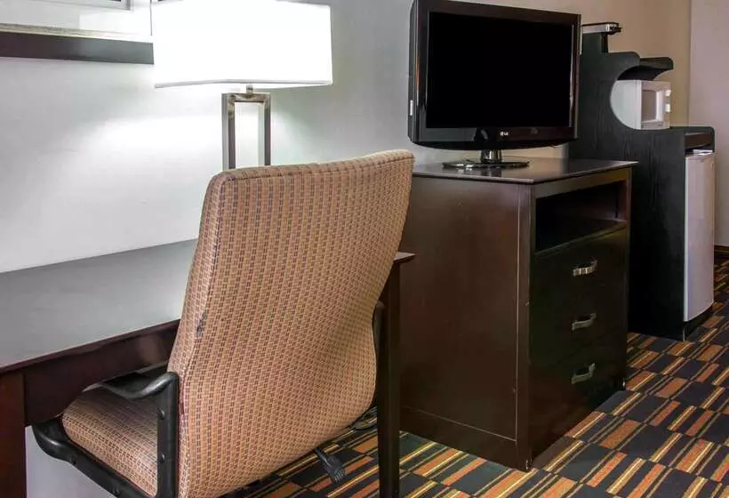 فندق Comfort Inn Maumee  Perrysburg Area