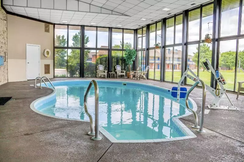 فندق Comfort Inn Maumee  Perrysburg Area