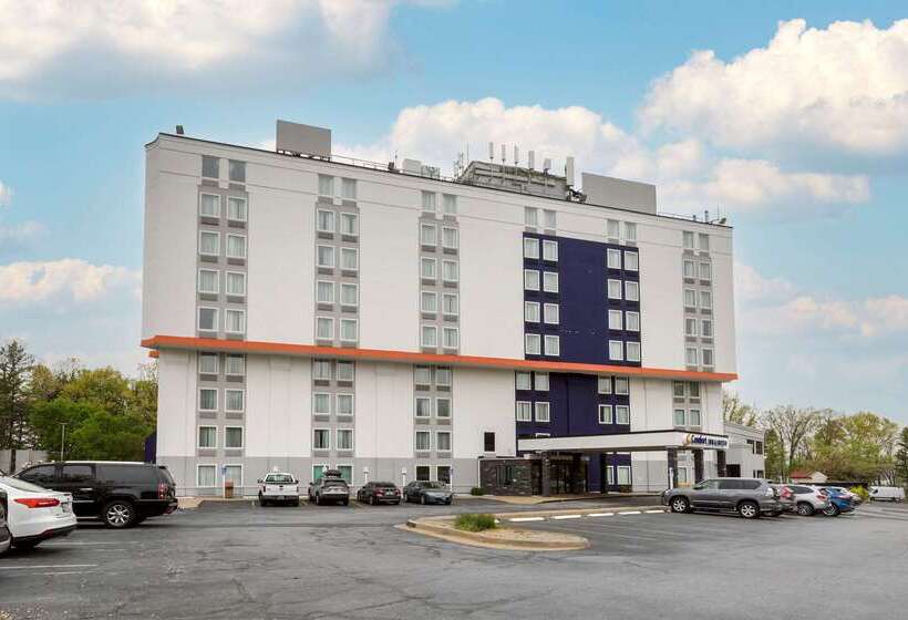 فندق Comfort Inn & Suites Alexandria West