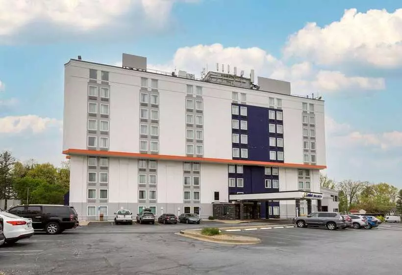فندق Comfort Inn & Suites Alexandria West