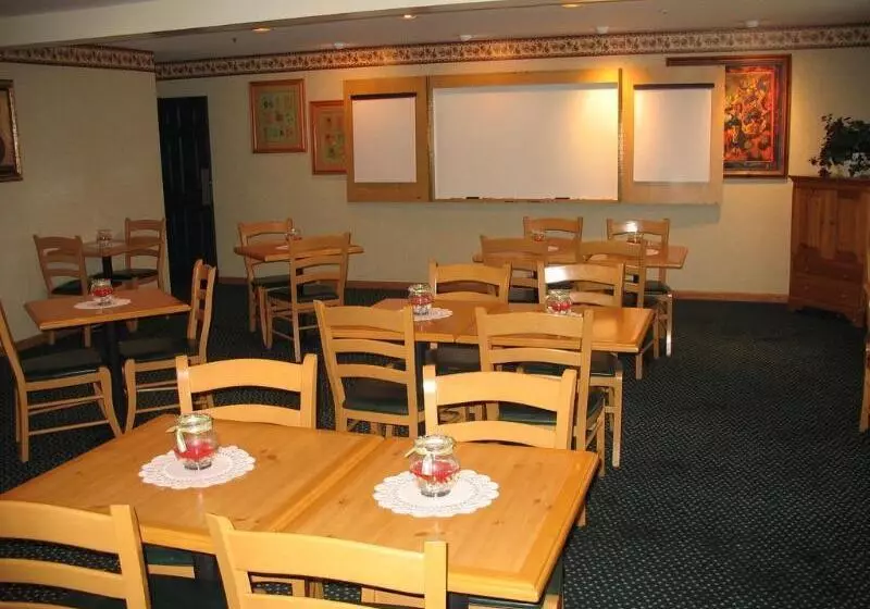 호텔 Country Inn & Suites By Radisson, Holland, Mi