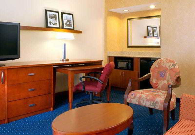 هتل Courtyard Atlanta Marietta/i75 North