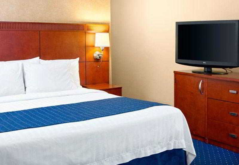 هتل Courtyard Atlanta Marietta/i75 North