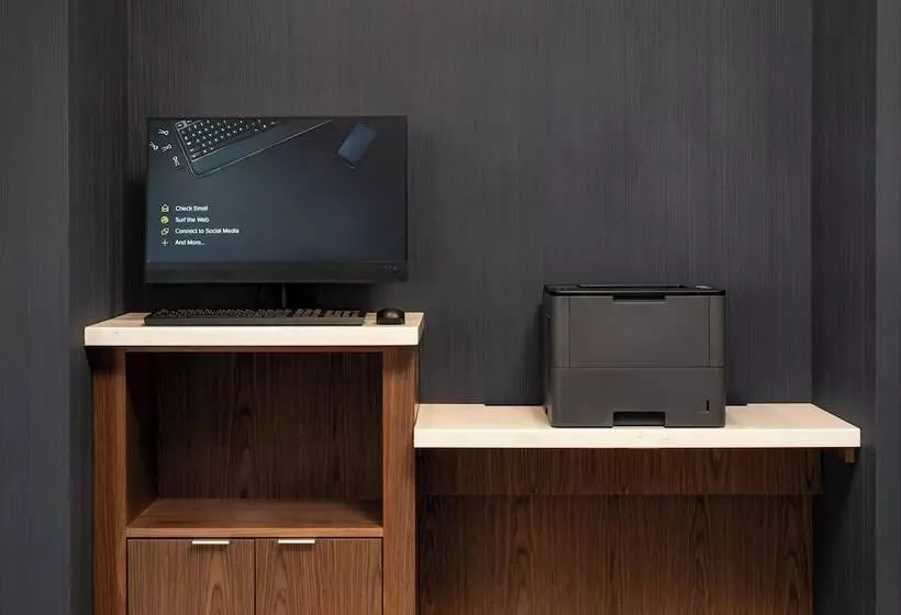 酒店 Courtyard By Marriott Bakersfield