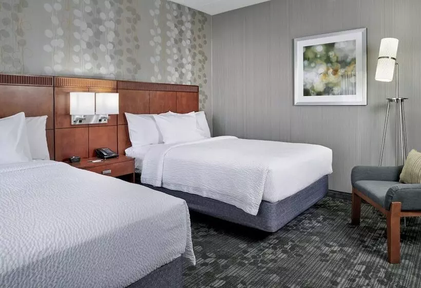 ホテル Courtyard Chicago Oakbrook Terrace