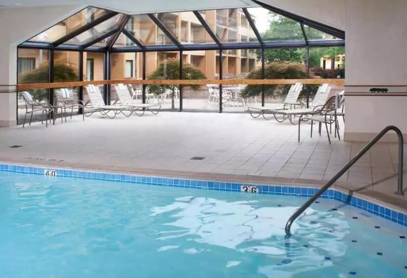 호텔 Courtyard By Marriott Lexington North