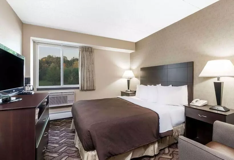 فندق Days Inn By Wyndham Bismarck