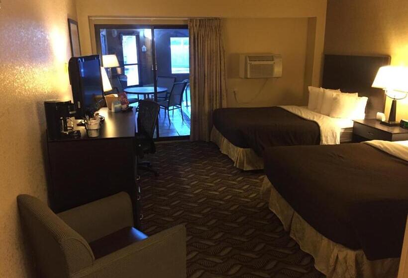 هتل Days Inn By Wyndham Bismarck