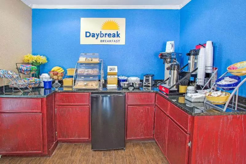 Hotel Days Inn By Wyndham Canton