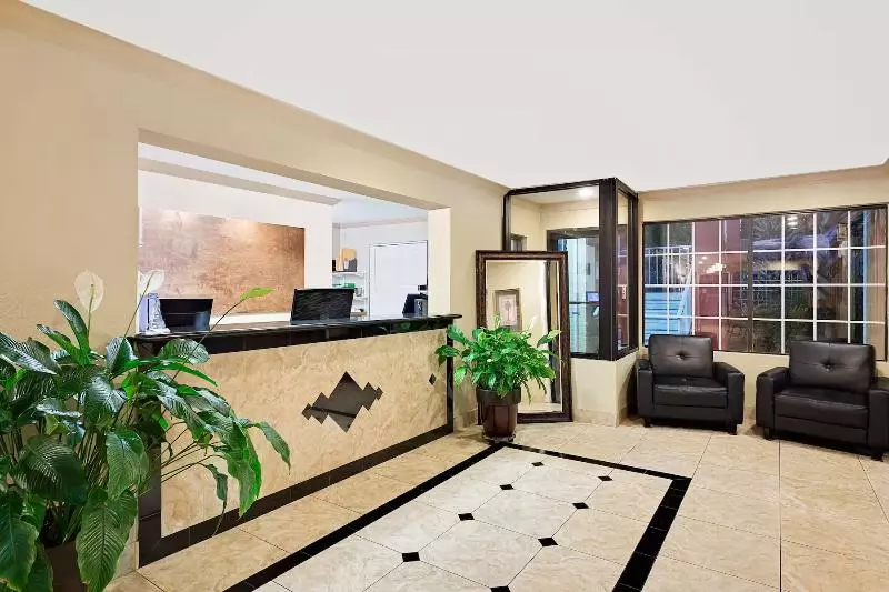 فندق Days Inn By Wyndham Fort Walton Beach