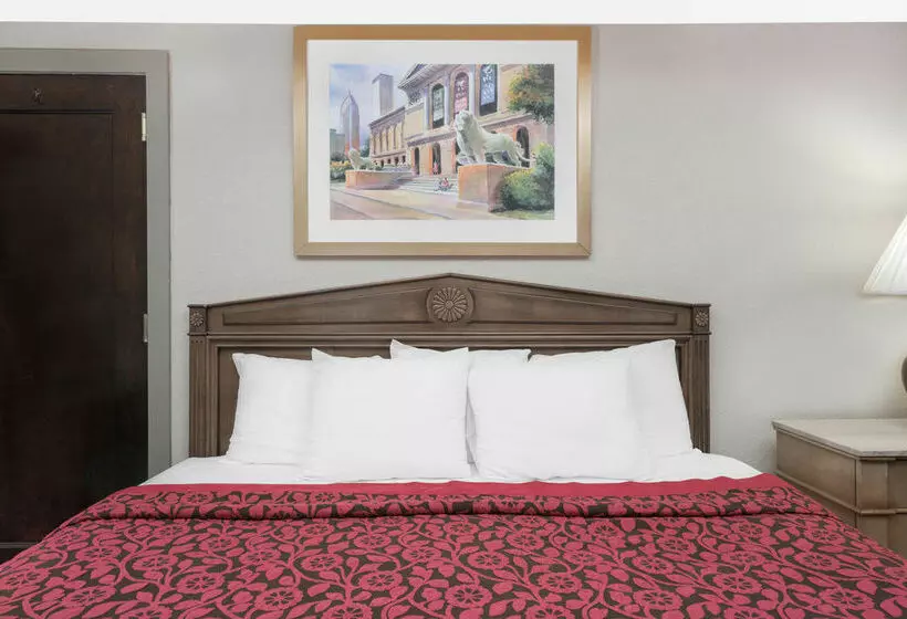 Отель Days Inn Rochester Downtown