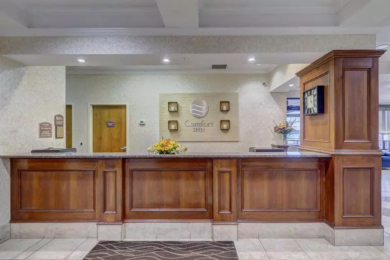 هتل Fairfield Inn & Suites By Marriott Alexandria West/mark Center