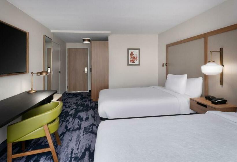 Отель Fairfield Inn & Suites Boulder