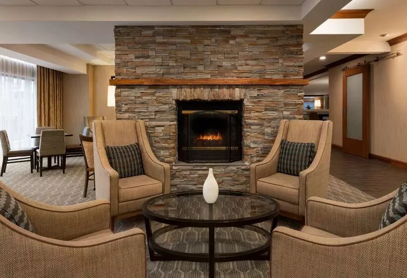 Отель Hampton Inn Denver West Federal Center