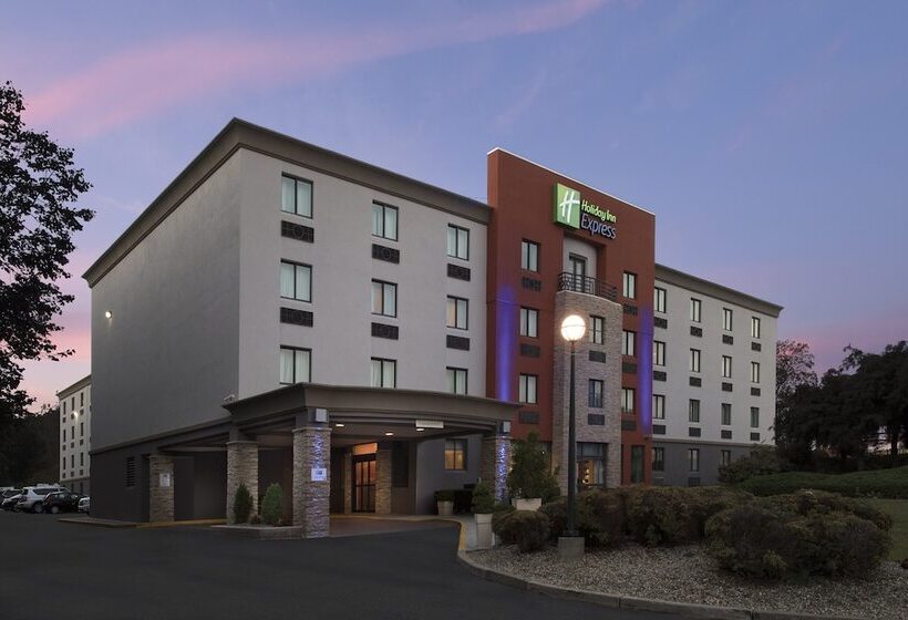 هتل Holiday Inn Express Boston Saugus, An Ihg