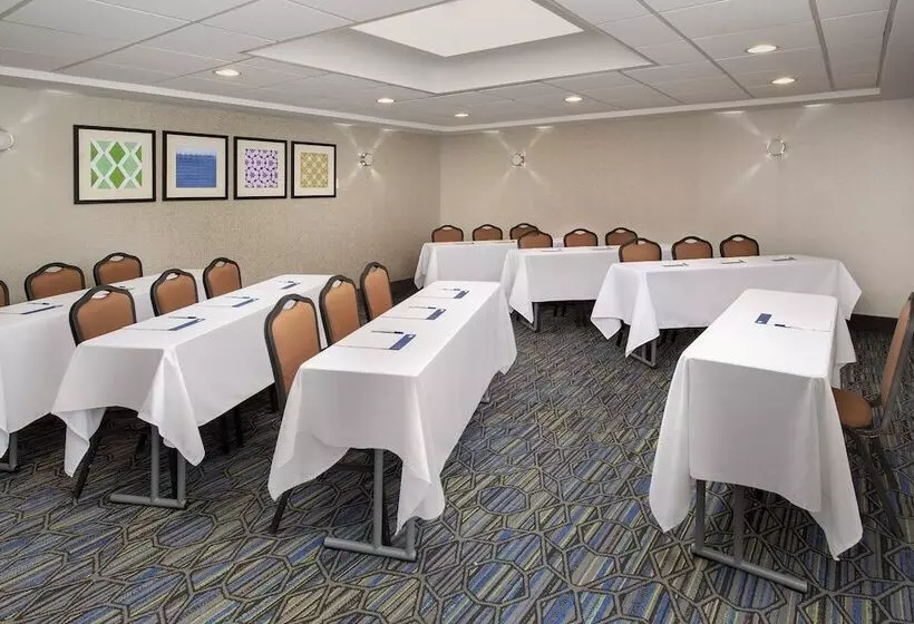 Otel Holiday Inn Express Boston Saugus, An Ihg