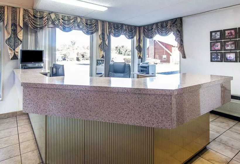 فندق Rodeway Inn