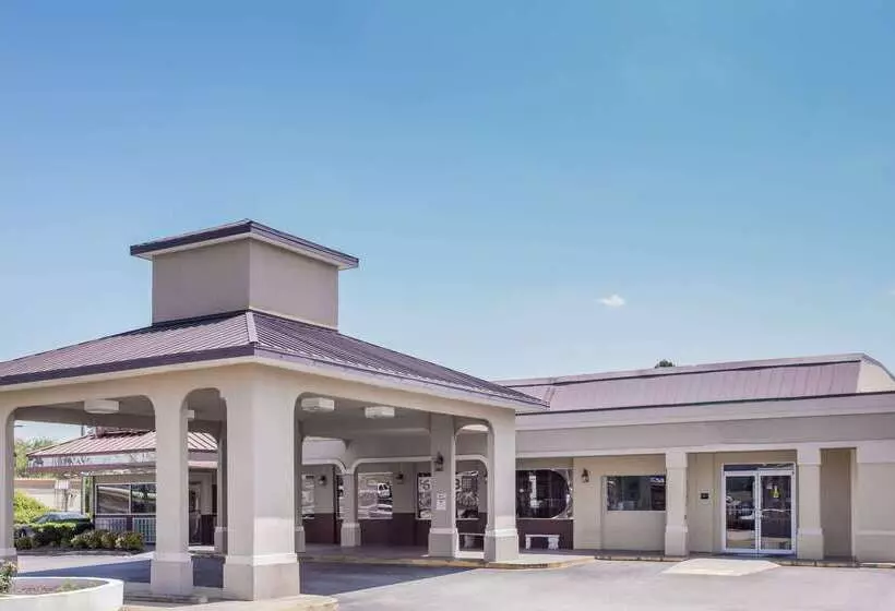 Отель Super 8 By Wyndham Augusta