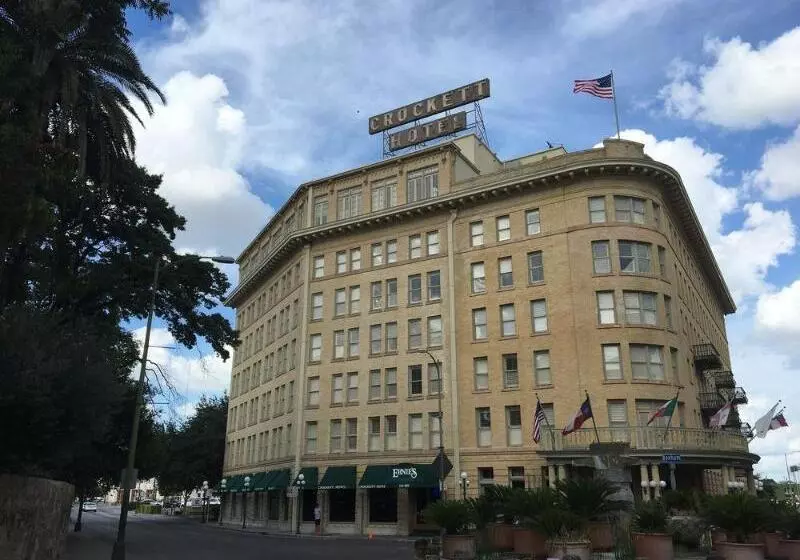 Szálloda The Crockett