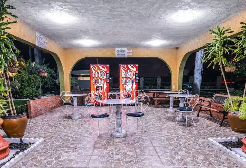 فندق Vagabond Inn Costa Mesa