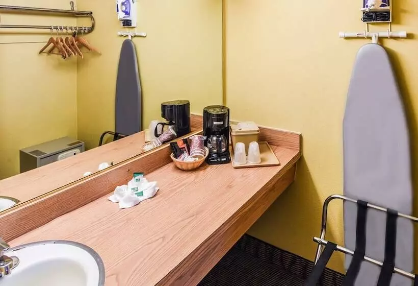 فندق Vagabond Inn Costa Mesa