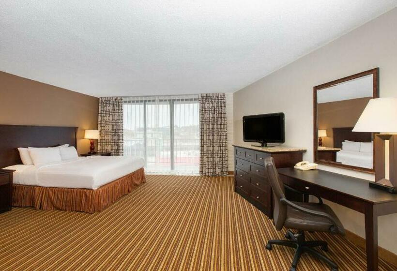 هتل Aksarben Suites, A Trademark Collection