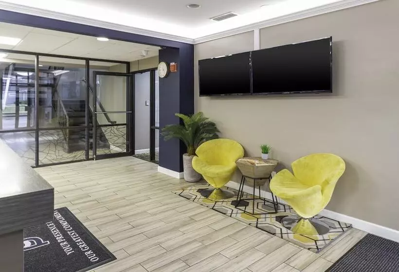 Bridgepointe Inn & Suites By Bphotels, Council Bluffs, Omaha Area