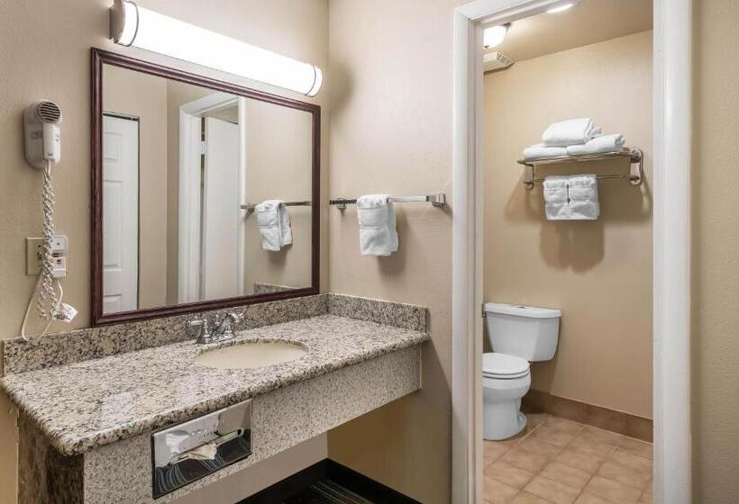 هتل Oasis Inn Tacoma