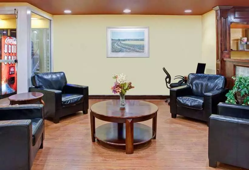 Hotelli Days Inn By Wyndham Mariettaatlantadelk Road