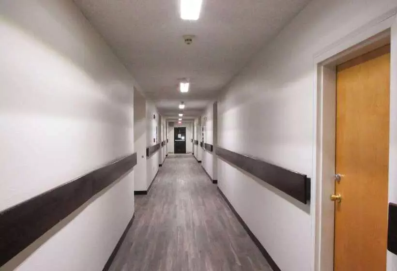 בית מלון כפרי Econo Lodge Gallup