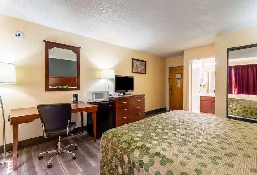 בית מלון כפרי Econo Lodge Gallup