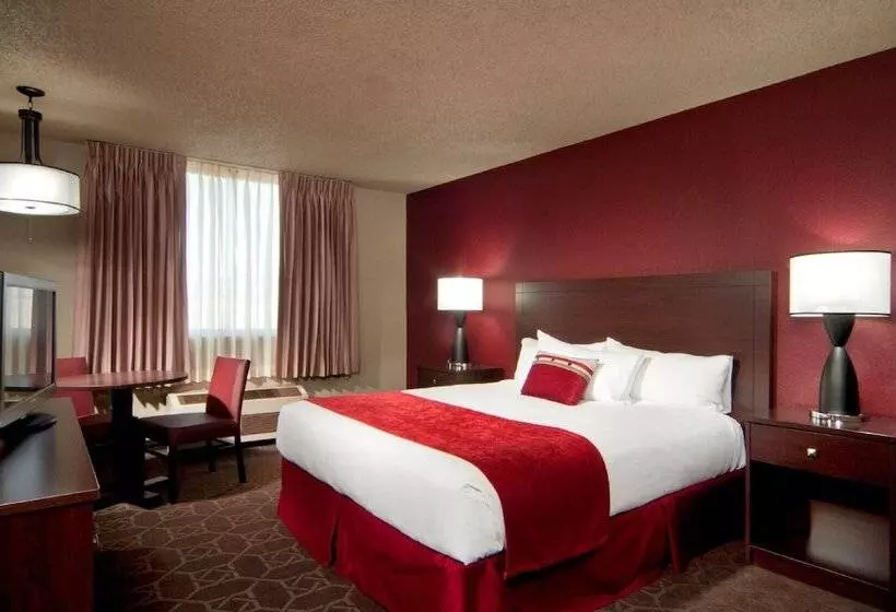 Edgewater Hotel & Casino Resort