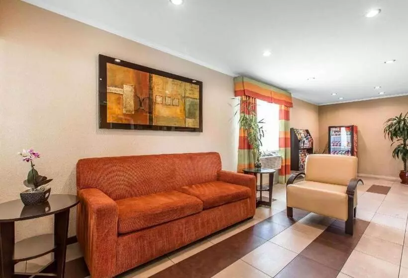 בית מלון כפרי El Cajon San Diego East