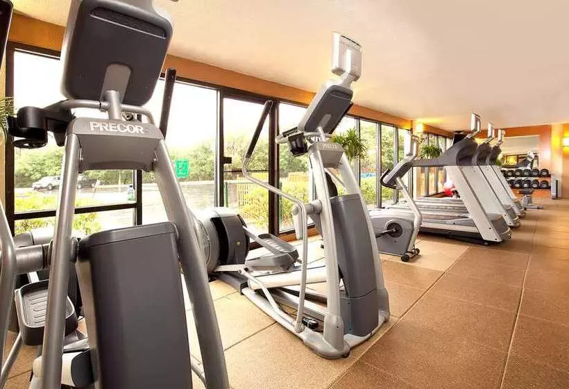 فندق Embassy Suites By Hilton Chicago Schaumburg Woodfield