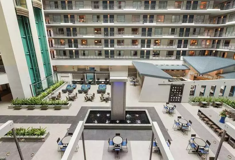 בית מלון כפרי Embassy Suites By Hilton Miami International Airport