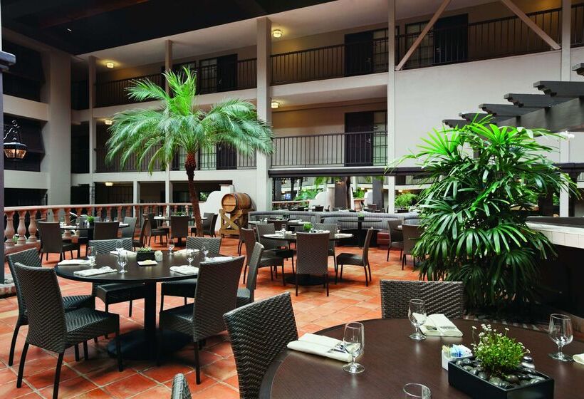 בית מלון כפרי Embassy Suites By Hilton Napa Valley