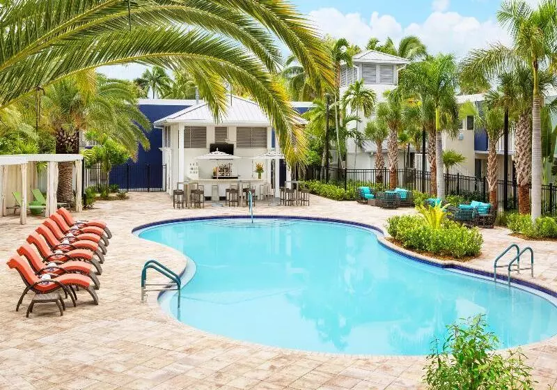 Otel Fairfield Inn & Suites By Marriott Key West At The Keys Collection
