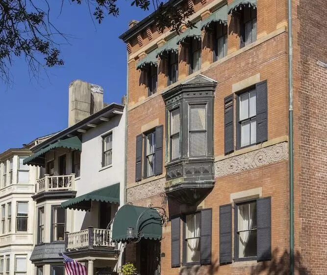 فندق Foley House Inn