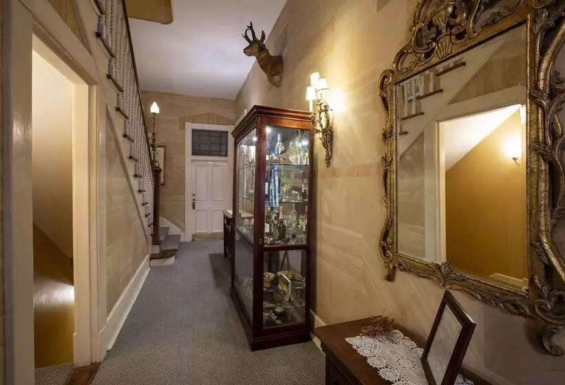 فندق Foley House Inn