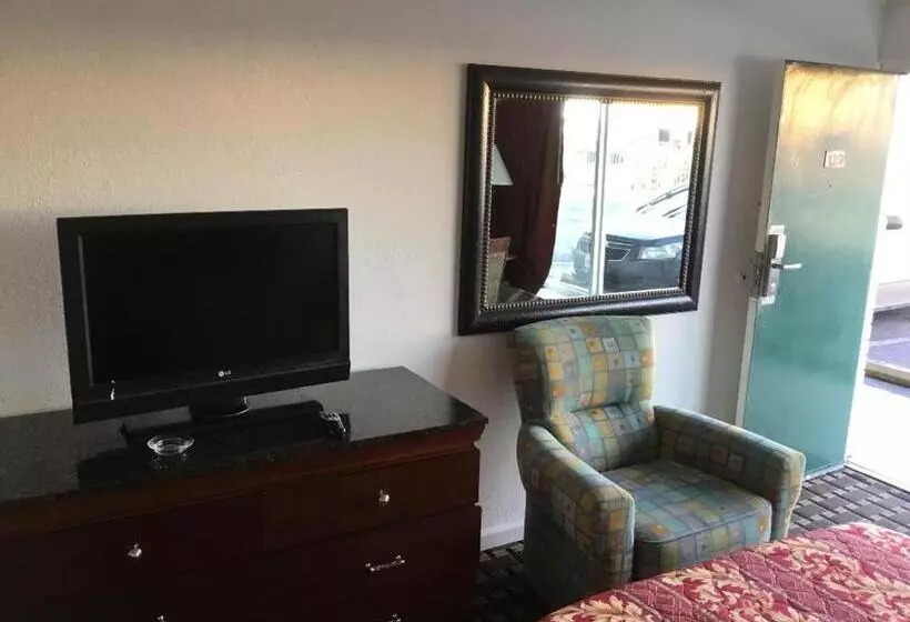 هتل Houston Inn And Suites