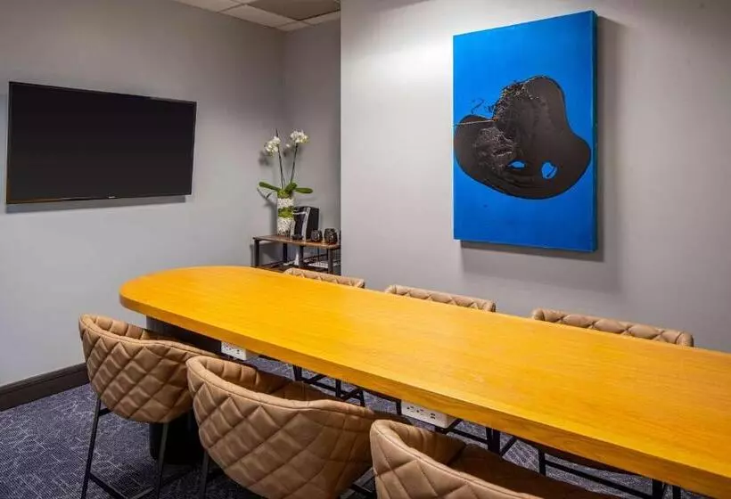 فندق Hyatt Regency Santa Clara