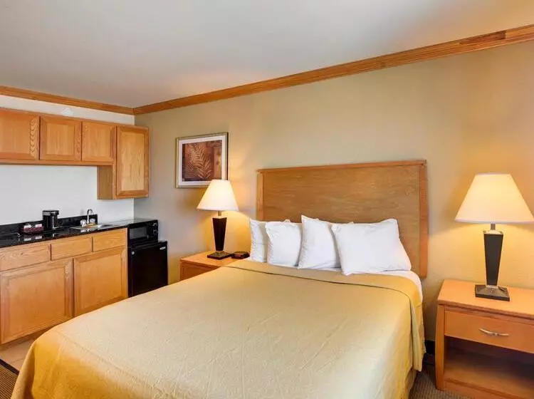 Szálloda Quality Inn Dfw Airport North