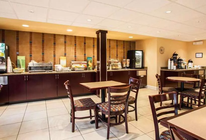 فندق Quality Inn & Suites St Charles West Chicago