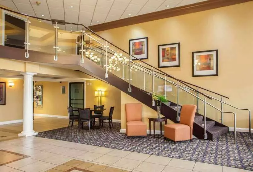 فندق Quality Inn & Suites St Charles West Chicago