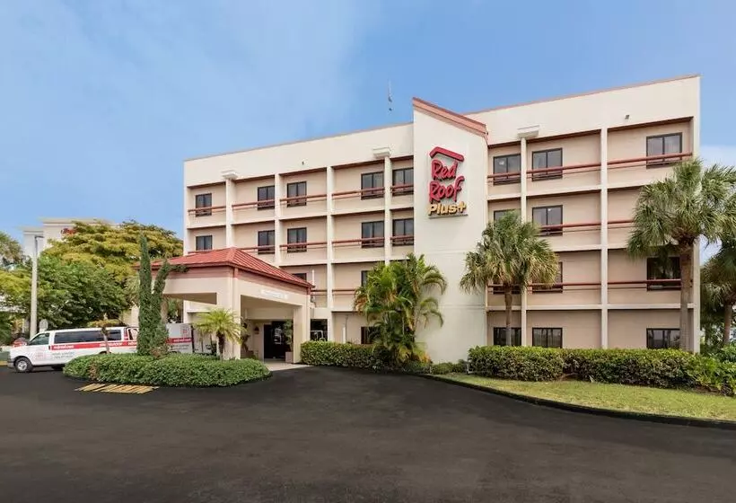فندق Red Roof Plus Miami Airport