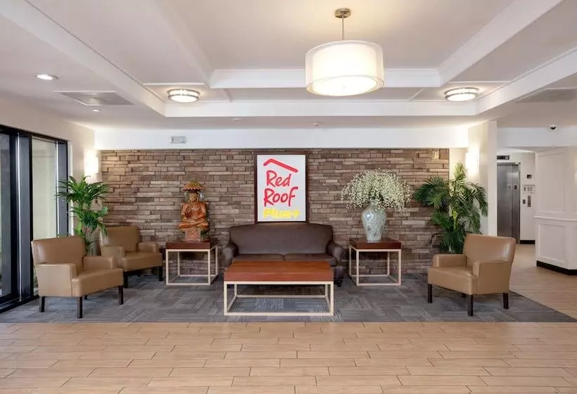 فندق Red Roof Plus Miami Airport