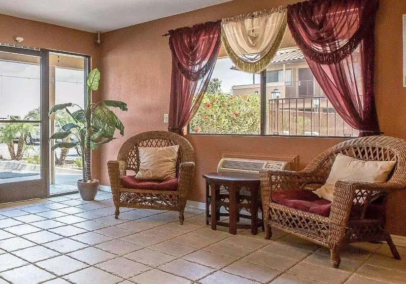 فندق على الطريق Rodeway Inn Santee San Diego East